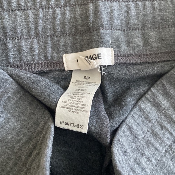 ⚡️ 2 for $22 ⚡️ Garage - Charcoal grey joggers - Picture 2 of 3